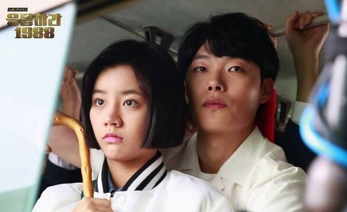 全新起亚k5高颜值运动帅气真香,起亚k5是b级车吗