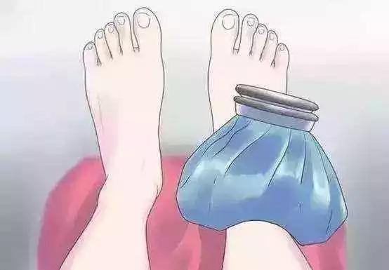 崴脚内踝扭伤,踝关节扭伤是脚崴吗