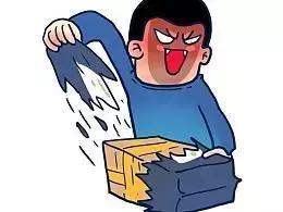 女子拆开包裹吓瘫,女子拆快递毁容