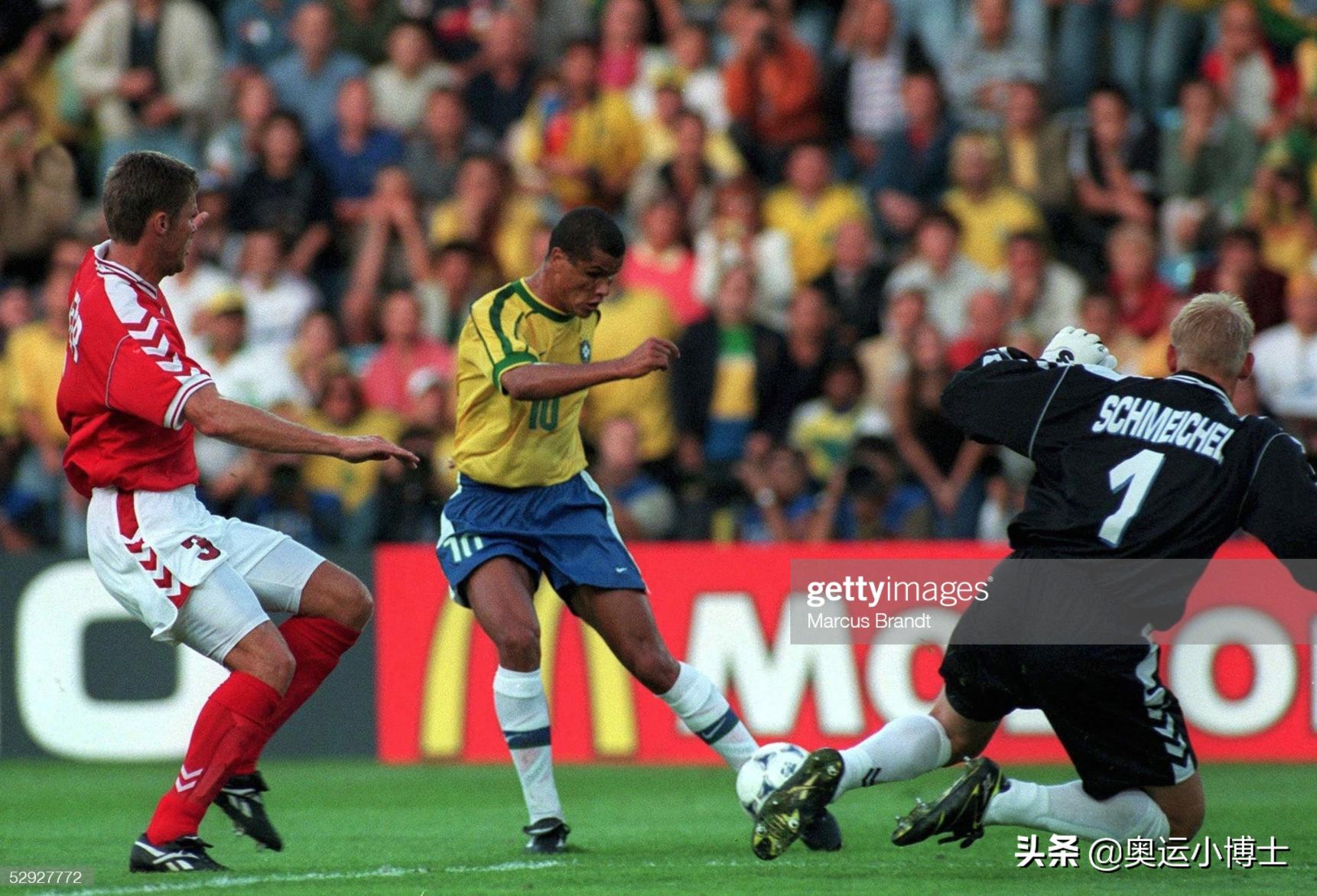 里瓦尔多倒挂金钩诺坎普,2003年金球奖罗纳尔多