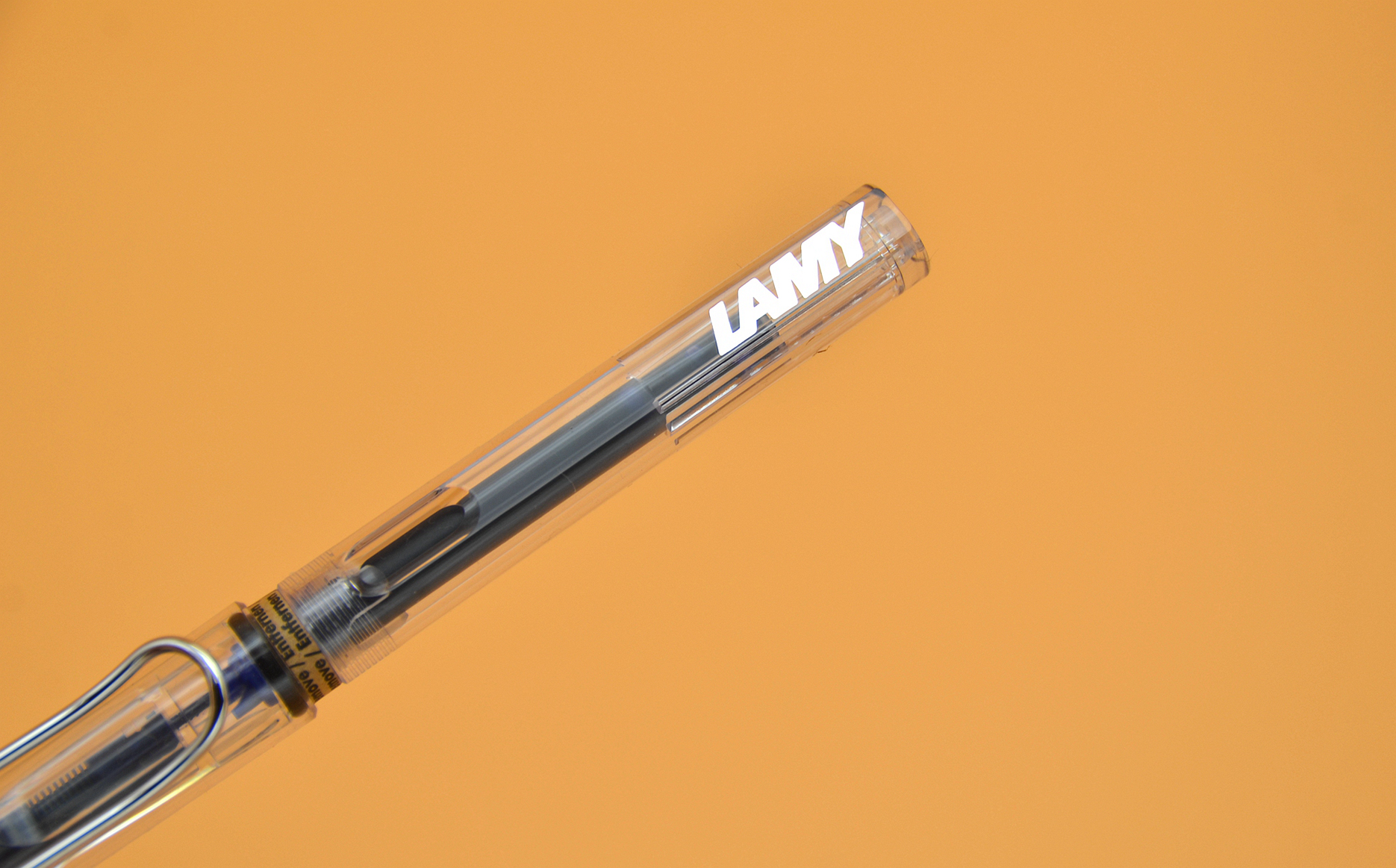 lamy凌美钢笔哪款颜色好看,lamy凌美经典黑色墨水笔使用方法