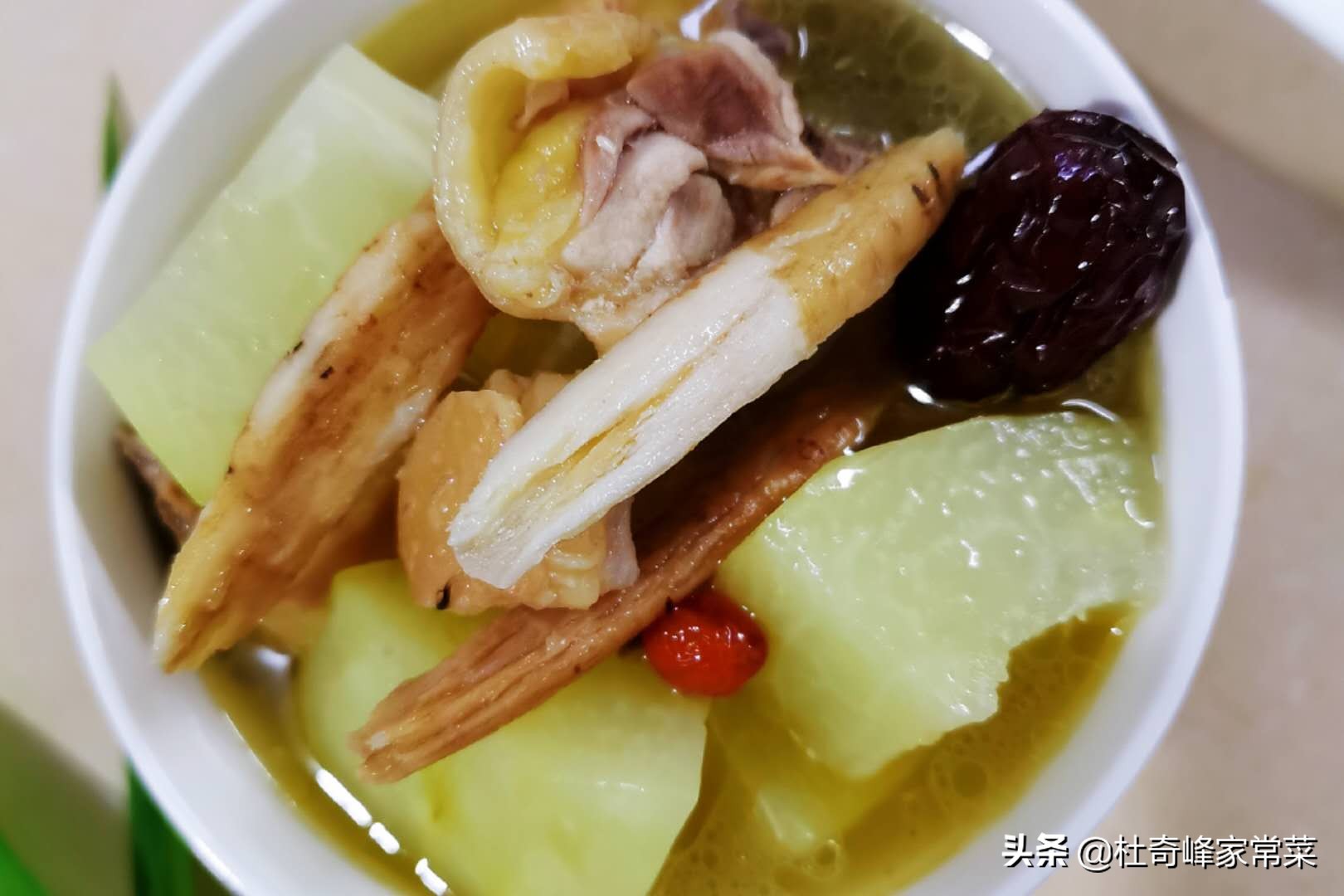 木瓜煲老鸡汤做法,木瓜煲鸡汤