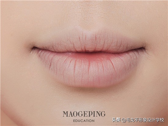 清爽时尚造型气场翻倍有点新奇,潮流有范活力感满满造型感