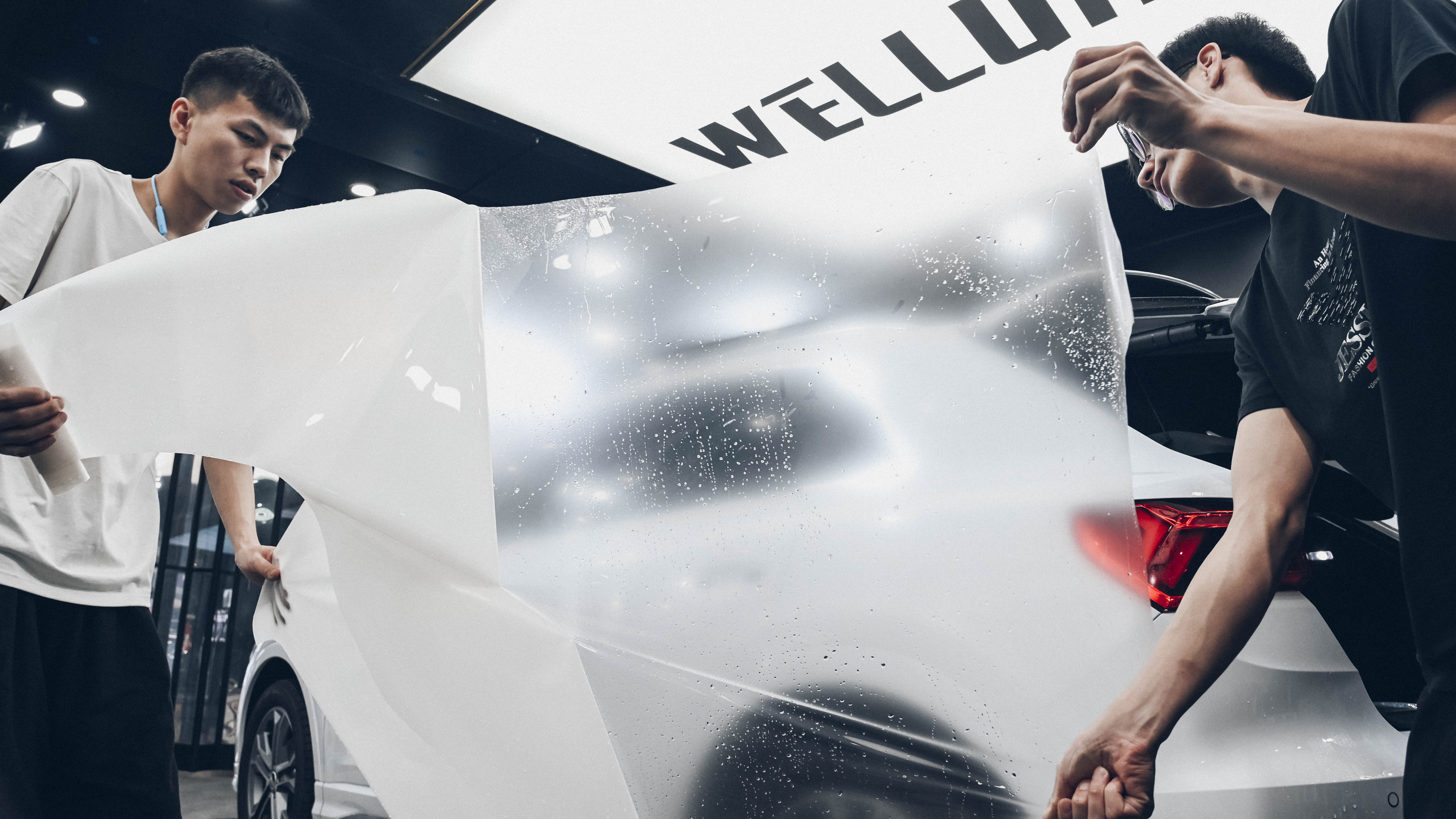 奥迪q3隐形车衣价格2014年,奥迪q3贴xpel隐形车衣多少钱