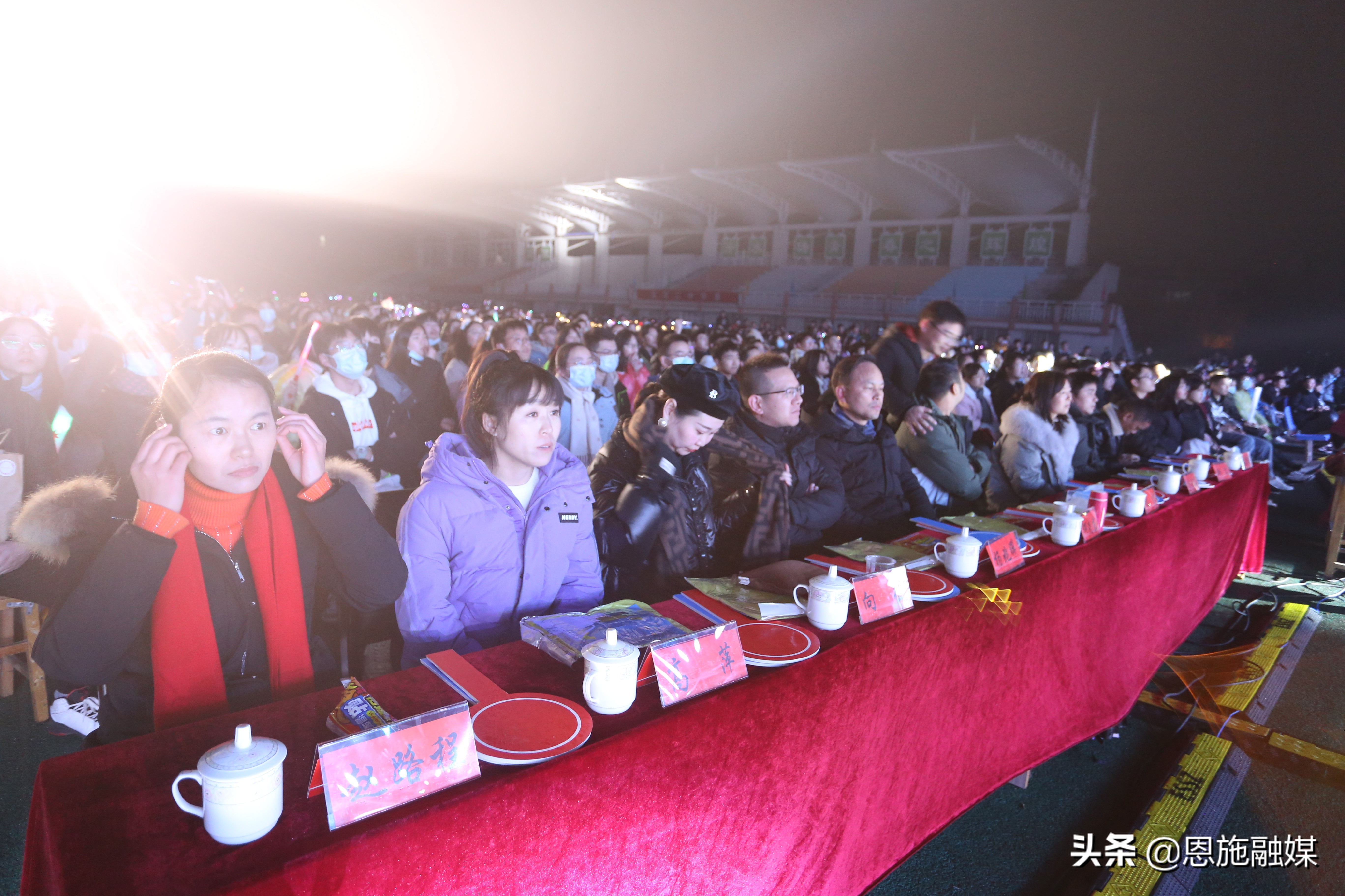 校园歌手大赛震撼全场的歌曲,校园十大歌手大赛剪影