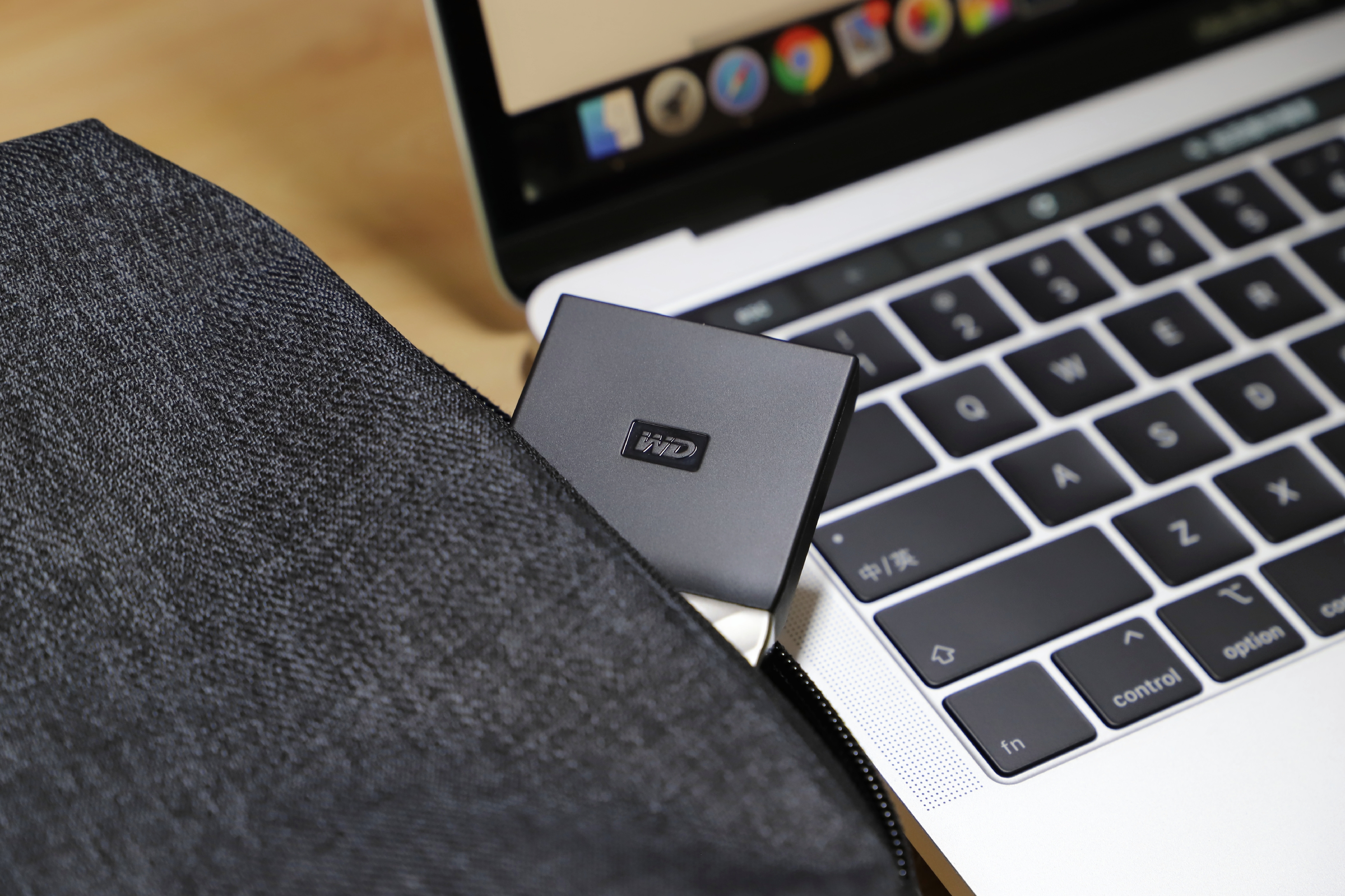 macbookair硬盘扩容,macbookaira1466硬盘扩容