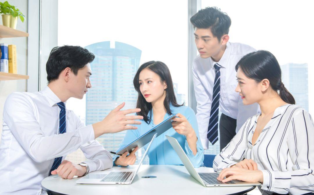 装饰公司业务员微信怎么预约客户,装饰公司如何给客户打电话加微信