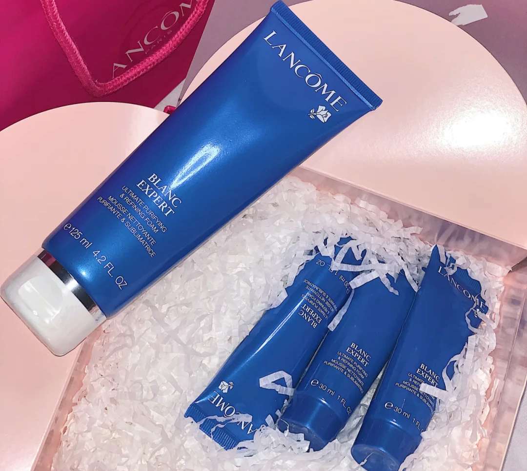 适合学生党的平价洗面奶女,芙丽芳丝洗面奶适合什么肤质