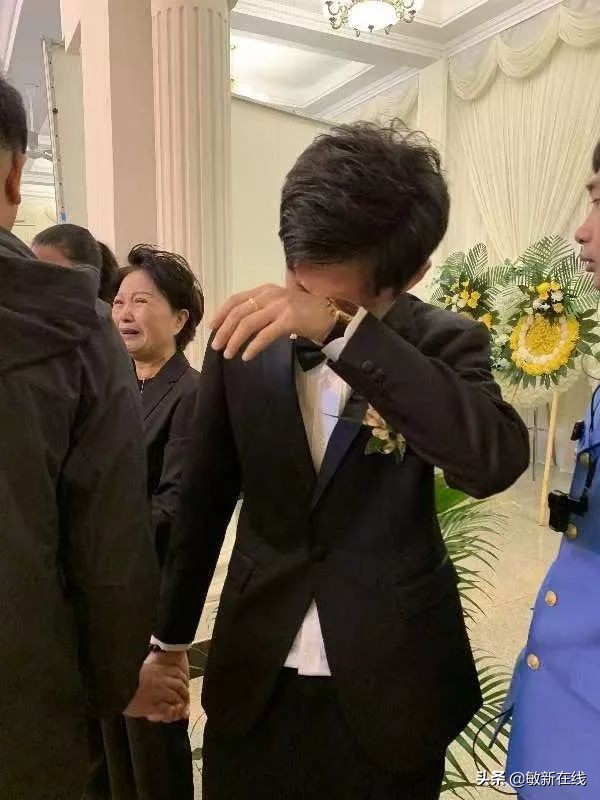 说好不哭我哭了,说好不哭到最后还是有点撑不住