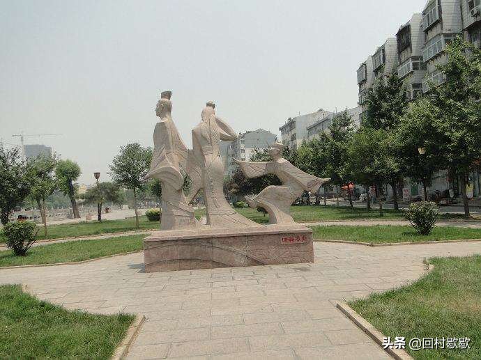 邯郸学步讽刺,邯郸学步成笑柄告诉我们什么道理