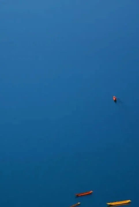 泸沽湖天空之镜怎么去,泸沽湖哪里有天空之镜