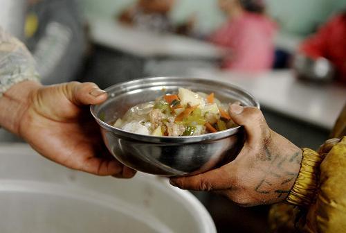 你知道微商是怎么赚钱的吗,微商赚钱方法和技巧微商如何赚钱