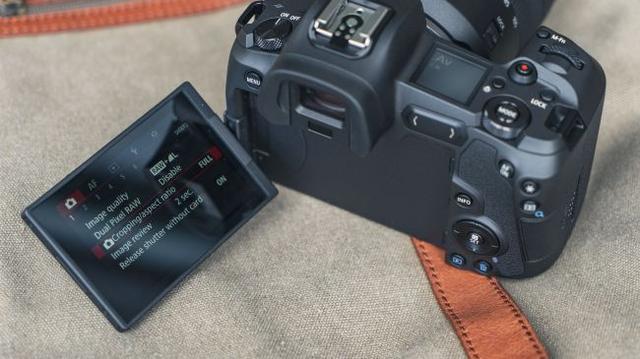 eosrp和eosr的区别,还在纠结品牌与价格吗