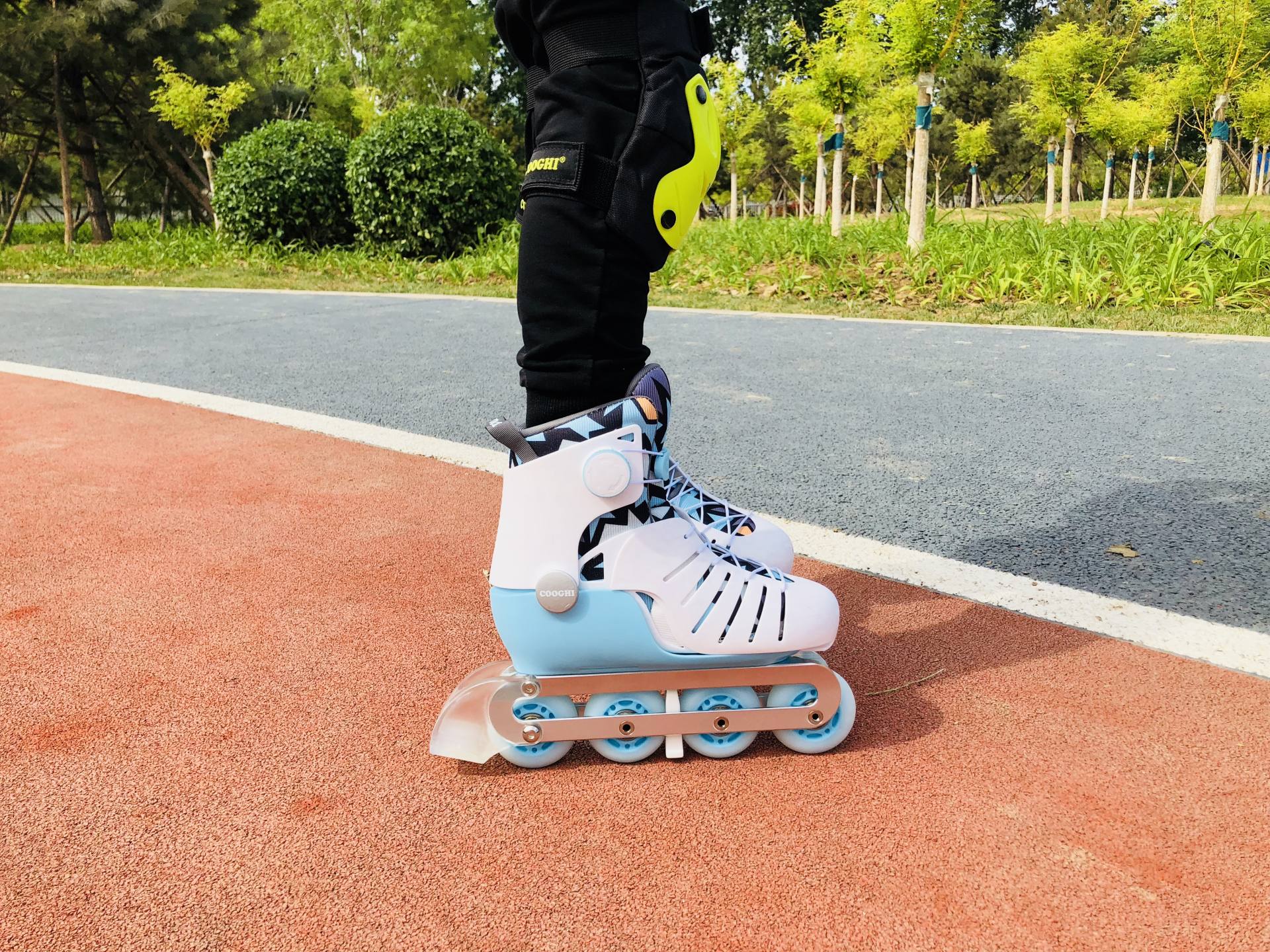 轮滑鞋5-12岁初学者酷骑,cooghi酷骑儿童轮滑鞋测评