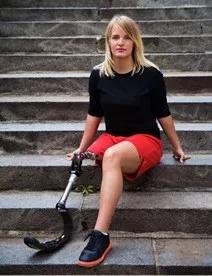 女儿说妈妈为什么我这么丑,妈妈我长得丑吗素材