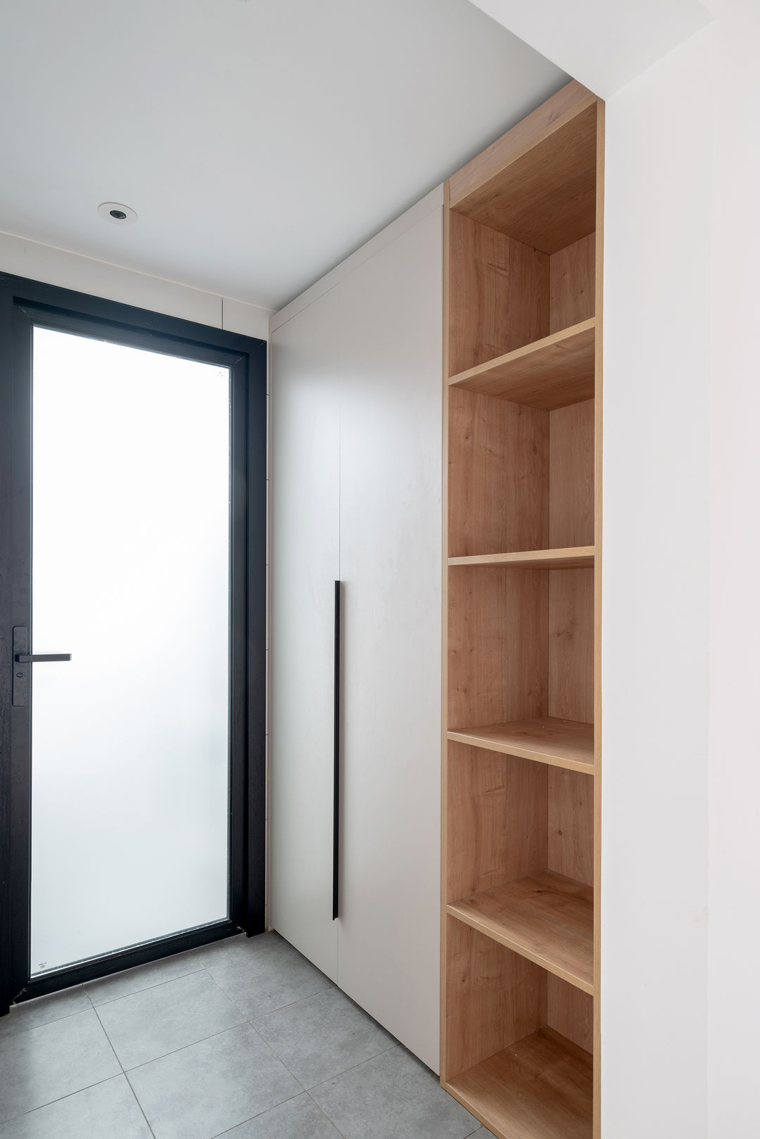 这对夫妻有远见!拉平吊顶简化造型,全屋简约风格,完工太舒服了