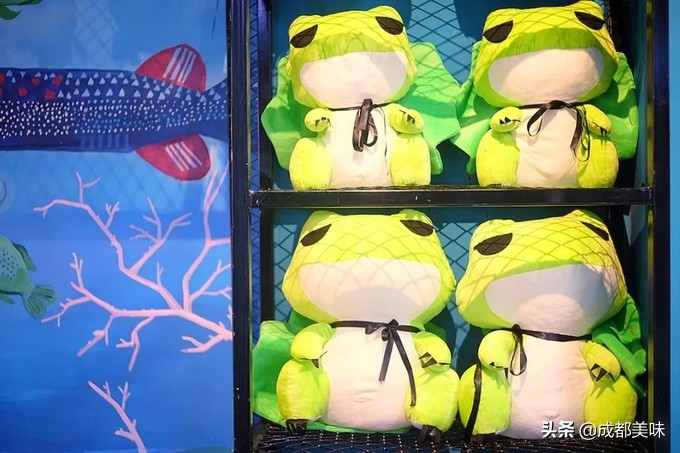 最好吃的美蛙鱼头在哪里,美蛙鱼头火锅的吃法