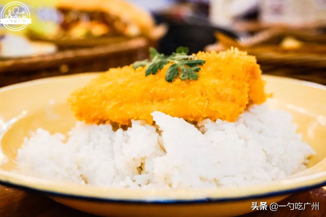 神经病啊!在泰国卖100的绿奶茶这只卖18?真相竟是老板有租收..