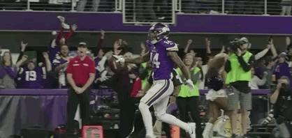 考辛斯魔戒三部曲:使者,奇兵,归来