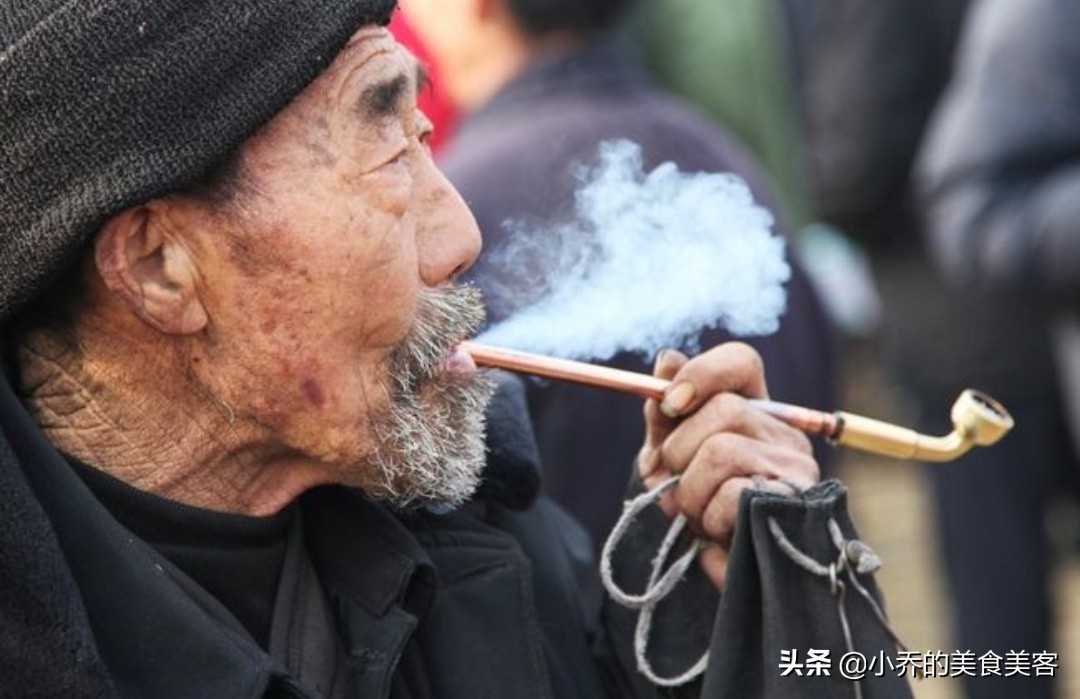 大街上卖的烟丝是真的吗,街边卖烟丝的