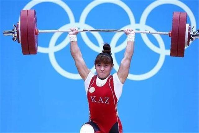 我国天才举重选手,举重名将放弃中国籍加入他国夺冠