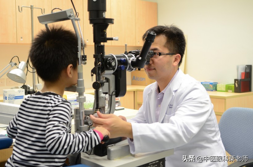 小孩近视100多度吃什么对眼睛好,孩子近视吃叶黄素真的有效吗