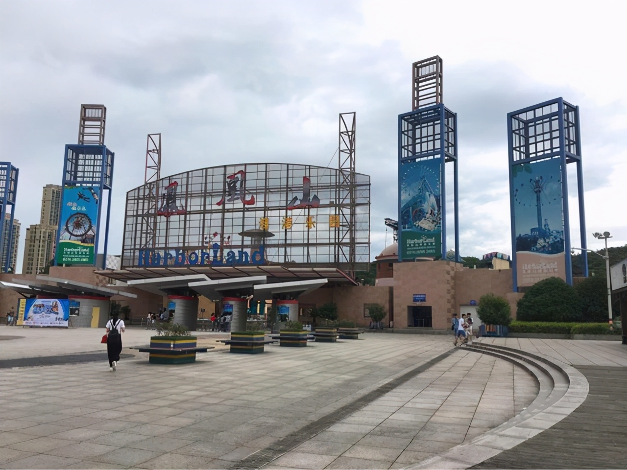 宁波荒废的老宅子,宁波最新的标志建筑