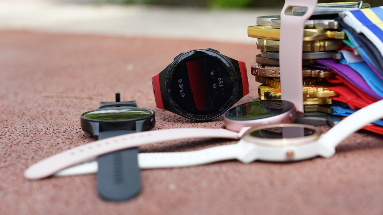 小米手表和佳明手表哪个好,智能手表佳明华为小米