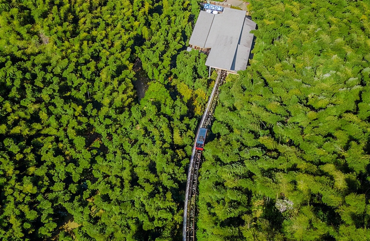 10—11月份最佳自驾旅游推荐,遇见最美的旅行国内29条自驾路线