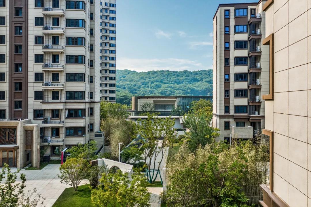 仙林湖融信值得入手吗,仙林湖融信世纪东方最新房价