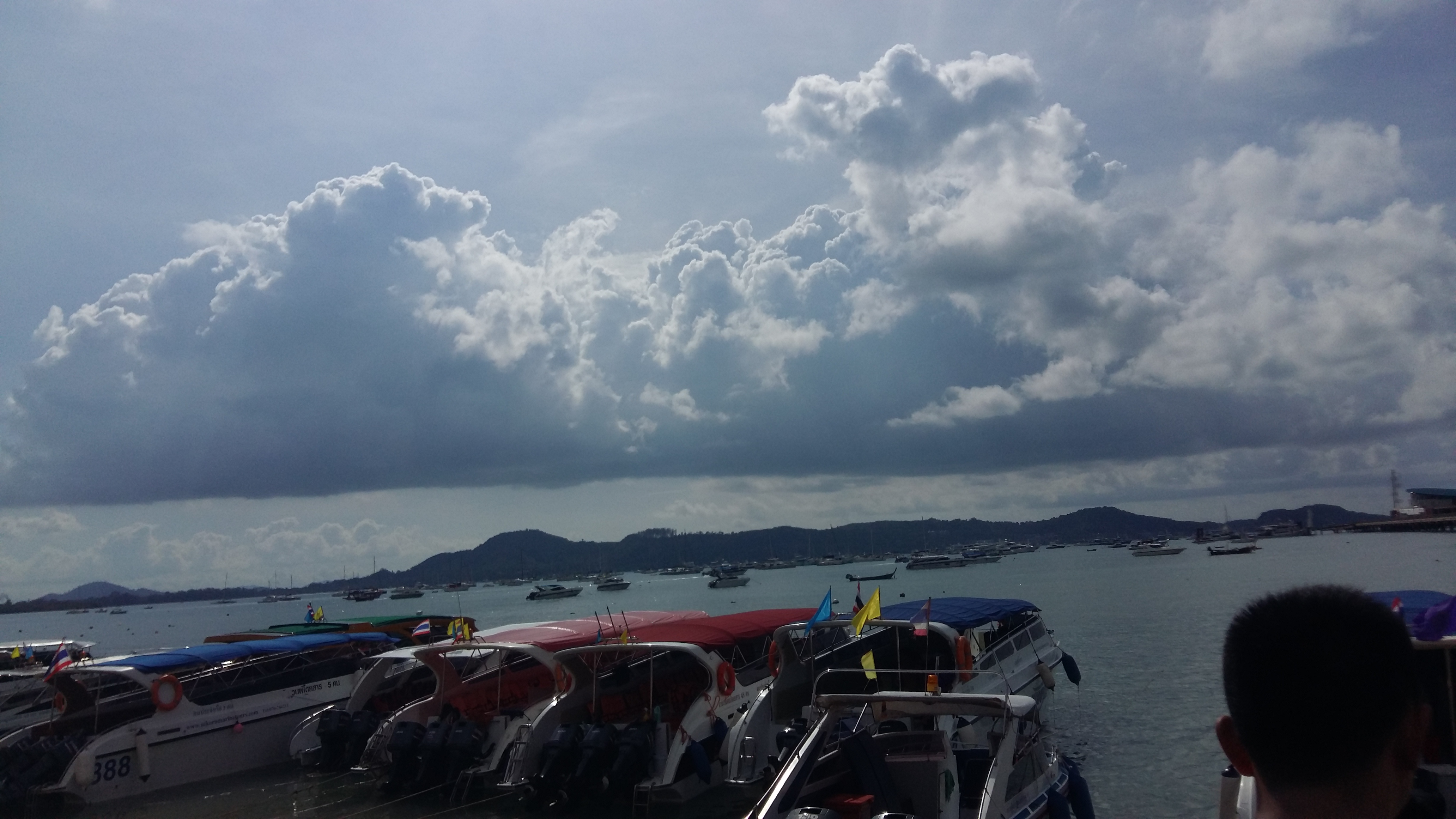 在普吉岛浮潜拍到的美妙海底世界 (普吉岛cape panwa hotel浮潜)