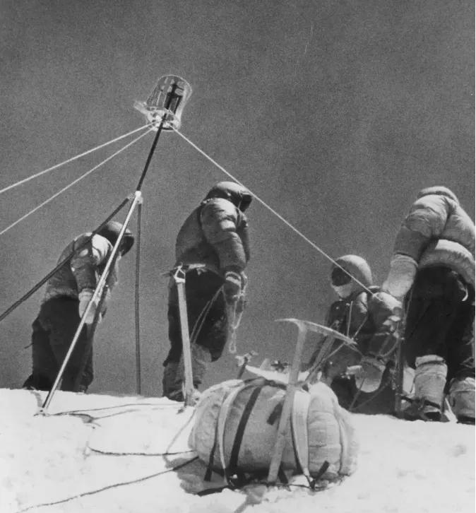 跑向沙9|国测队登顶背后的装备力量——凯乐石