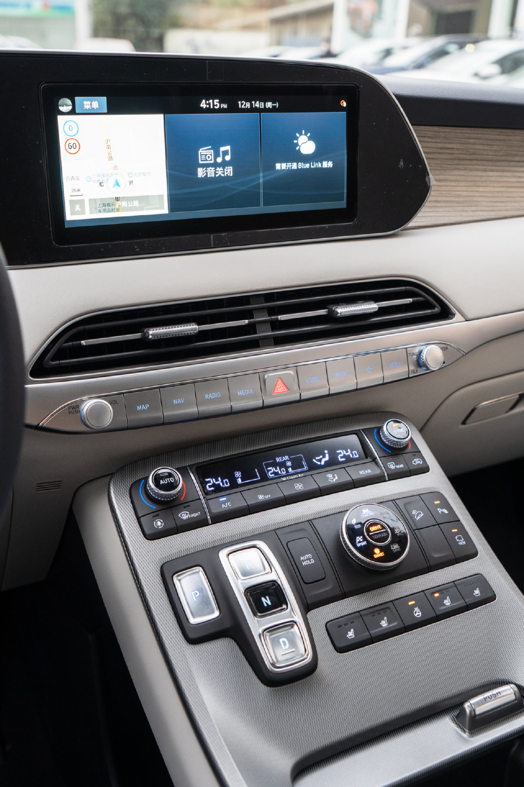 北京现代palisade试驾视频,现代帕里斯帝海外试驾体验