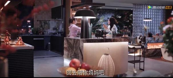 最近网剧里的房子，有点无力吐槽