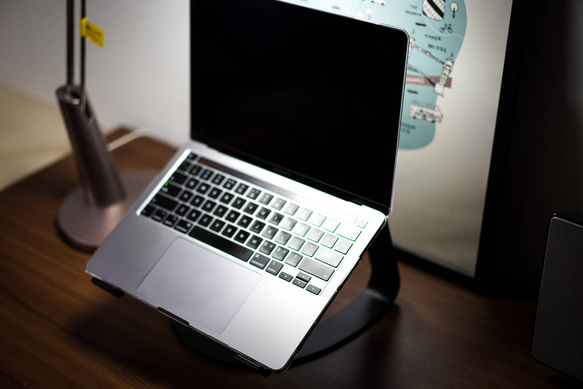 换完Mac又血亏2000，6000字聊聊好用的打工人苹果配件