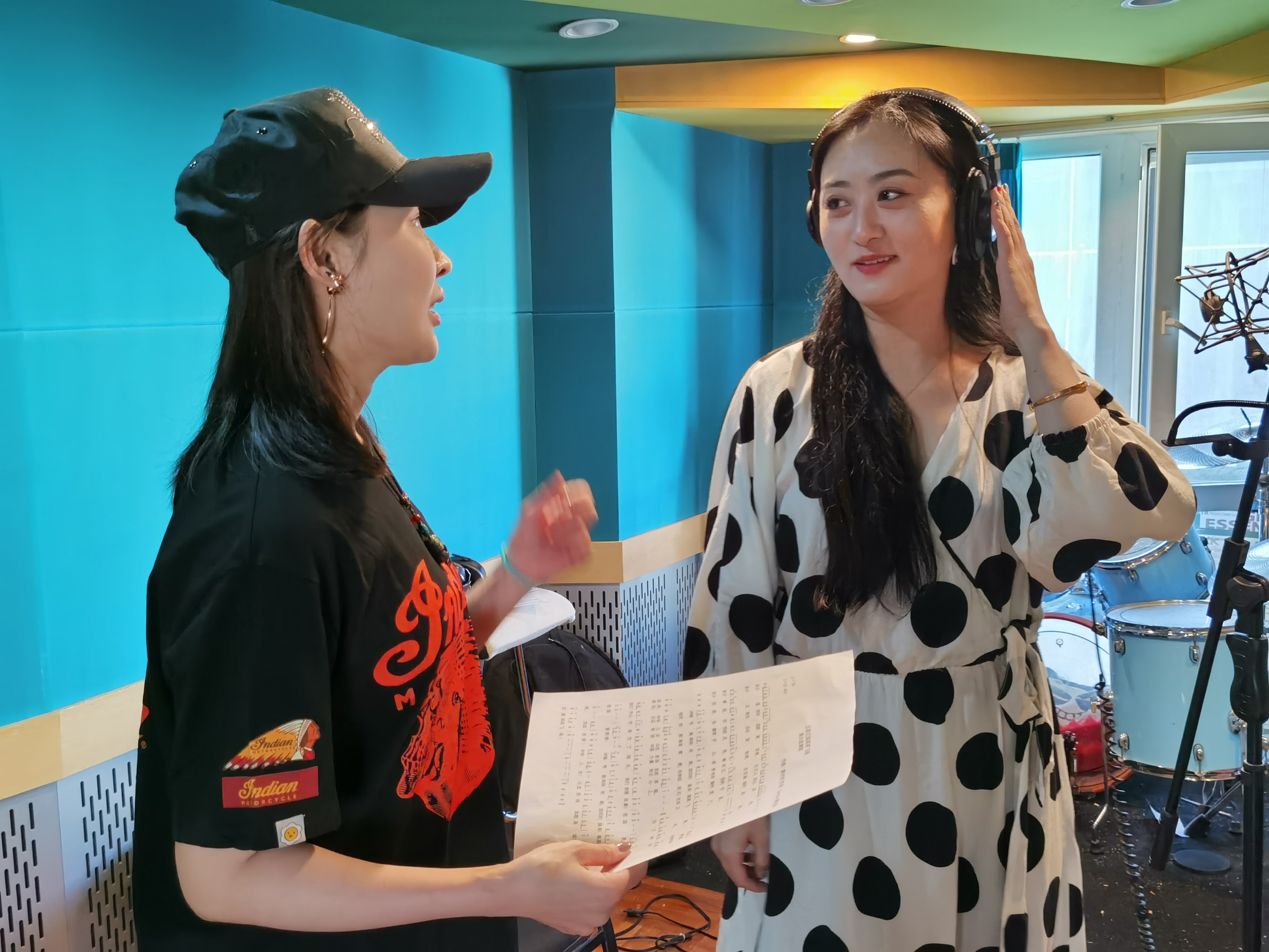 陈思思演唱红旗颂,歌唱家陈思思中国梦