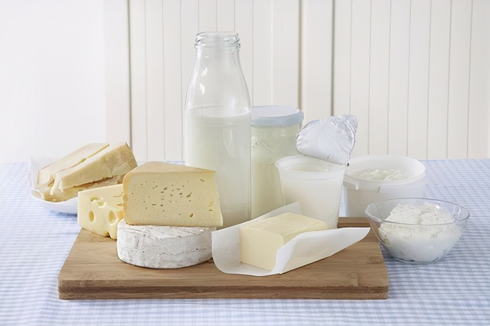 补钙误区三虾皮是补钙的最佳食物,虾皮补钙和牛奶补钙哪个更好