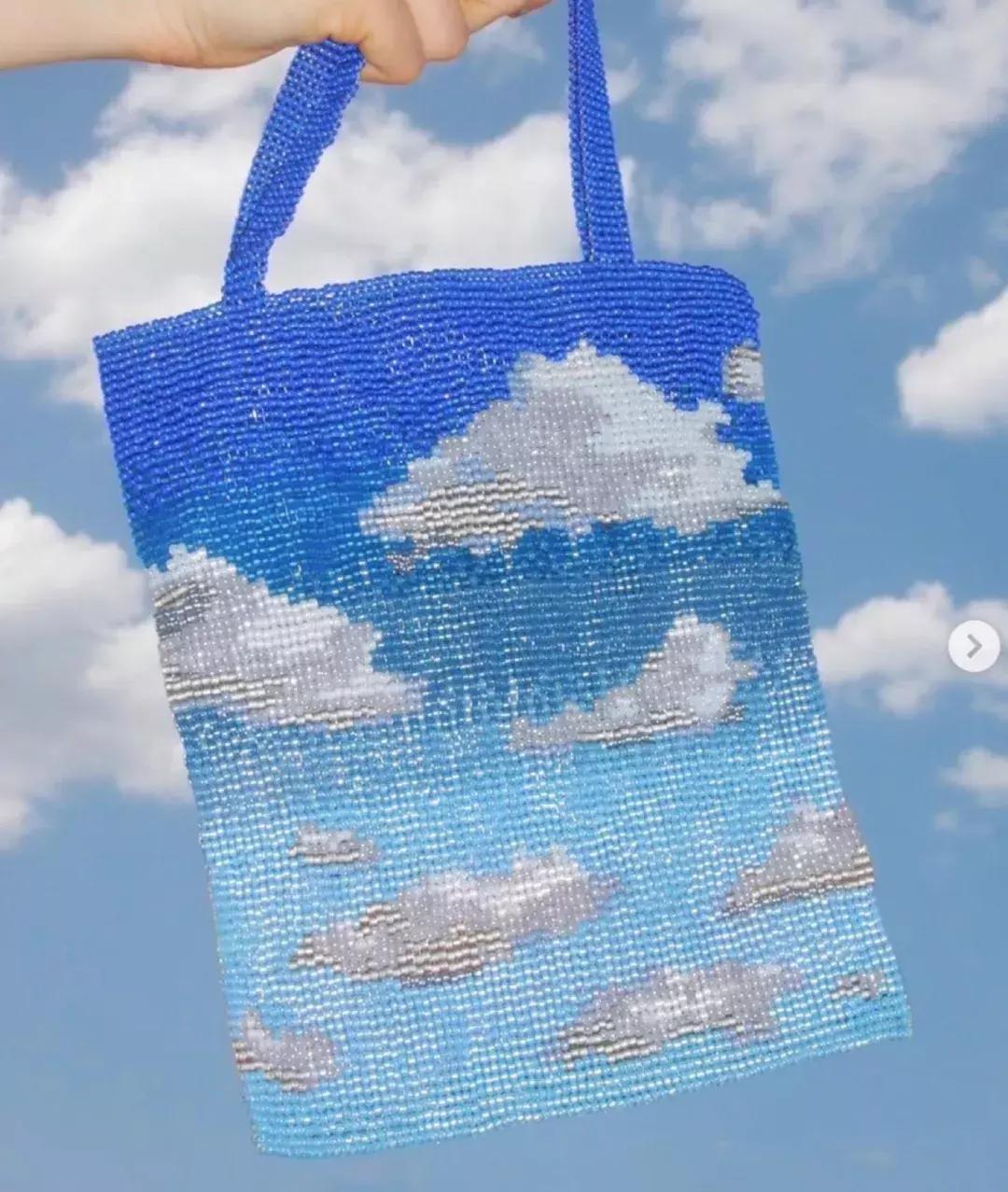 火爆全宇宙的“泫雅风”背后有着怎样的文化元素？转发送眼影盘