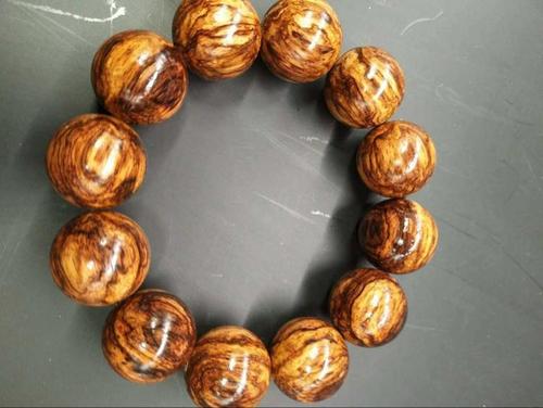 史上最权威的木质文玩手串排行,文玩木质手串最值得入手的