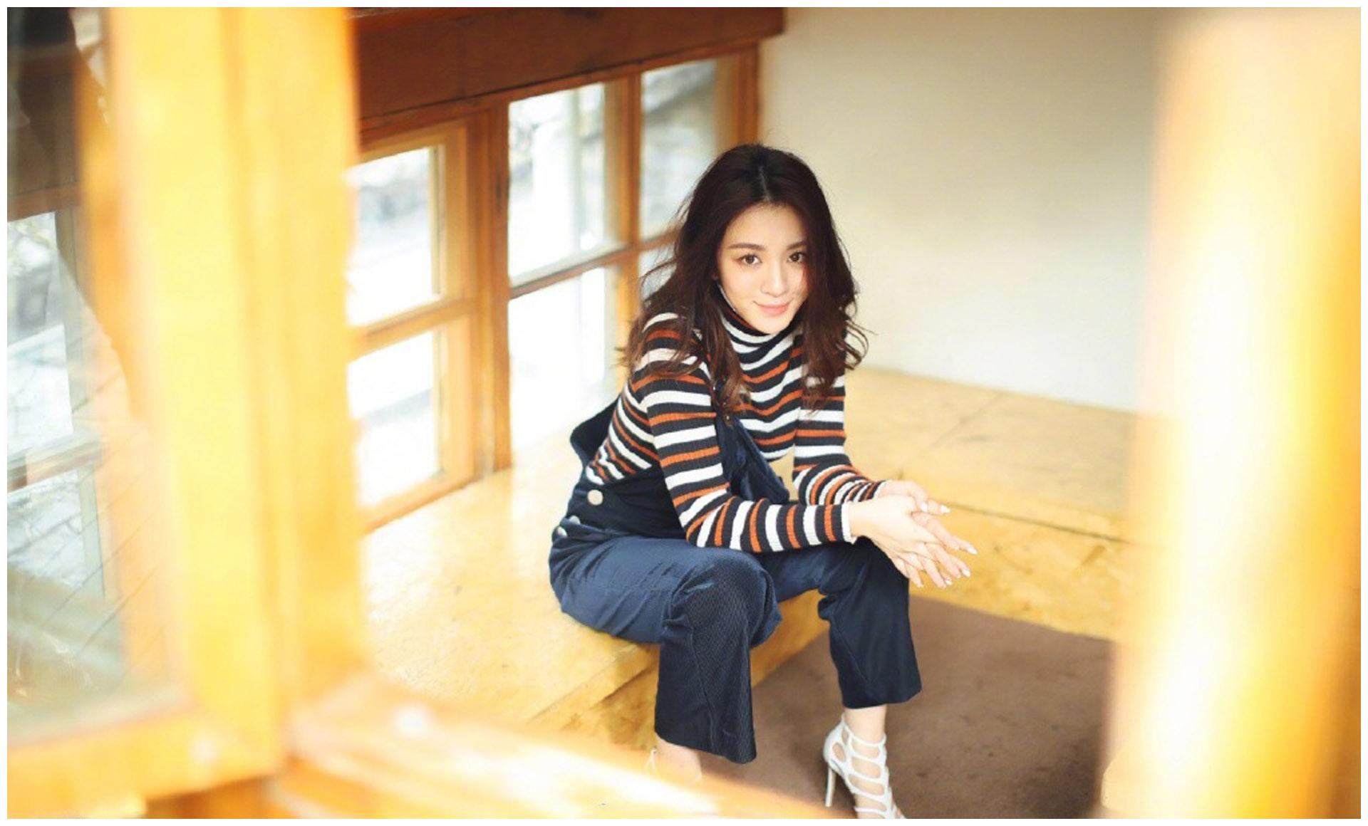 王晓晨现在还直播么 (王晓晨淘宝直播卖衣服)