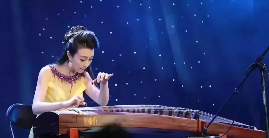 练古筝手腕疼怎么回事,弹古筝转手腕正确姿势