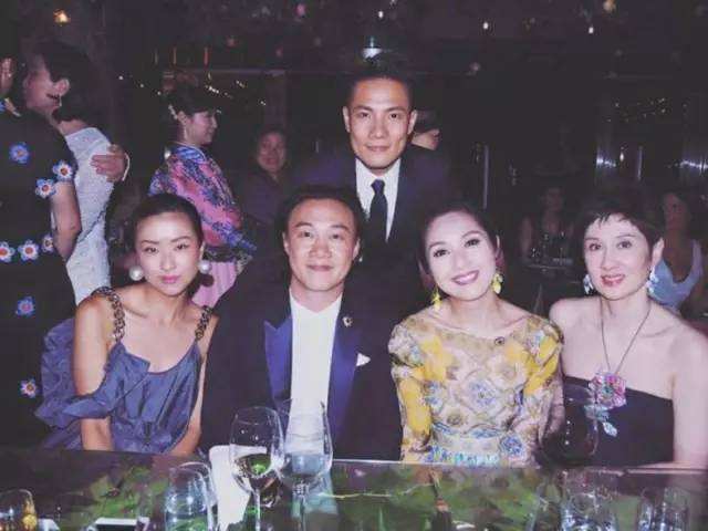 杨千嬅到底喜欢郑中基还是陈奕迅,杨千嬅喜欢陈奕迅还是郑中基