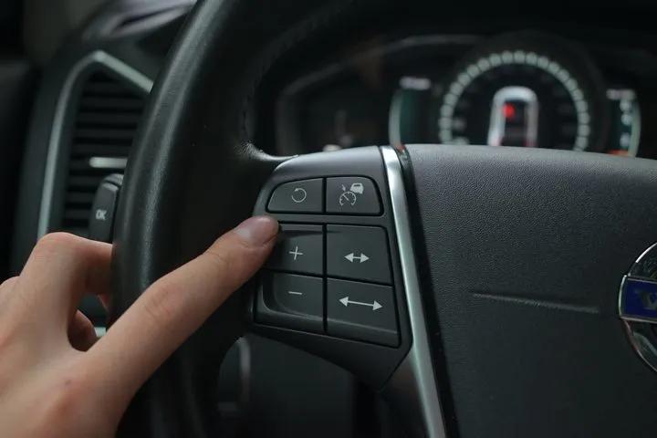 二手沃尔沃xc60价格10万到15万,沉浸式体验准新二手沃尔沃xc60