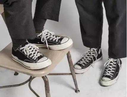 排队、摇号、限购才能买到，我说的不是房子，而是匡威70s！