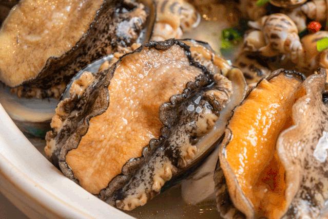 魔都鲍鱼鸡煲店团购,魔都这家正宗粤菜馆