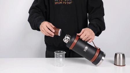 出门灌了瓶热水，打开时就凉了咋办？用它24小时开盖还“烫嘴”