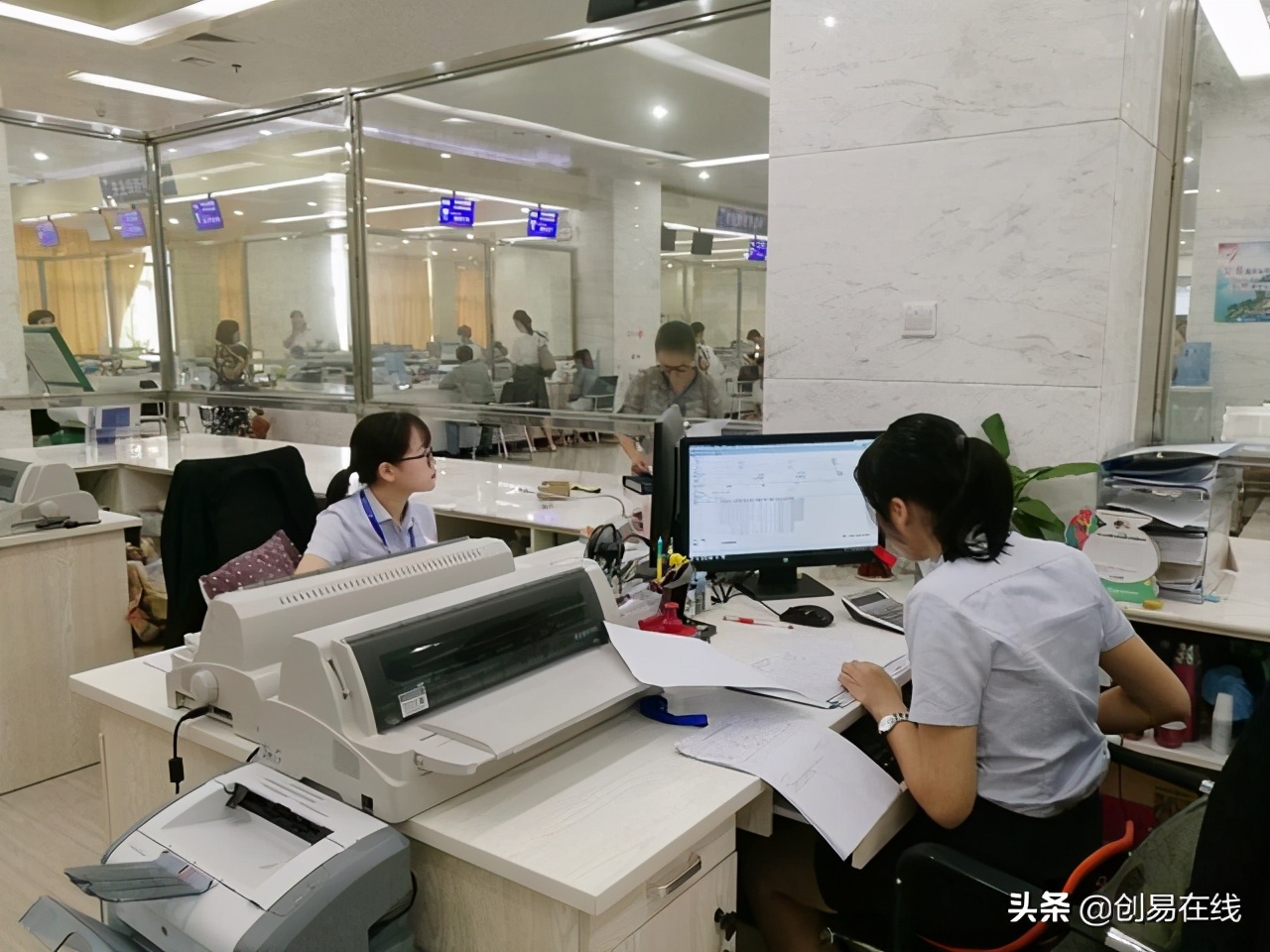 人意外死后存在银行的钱怎么取出,人意外死亡后银行卡怎么处理