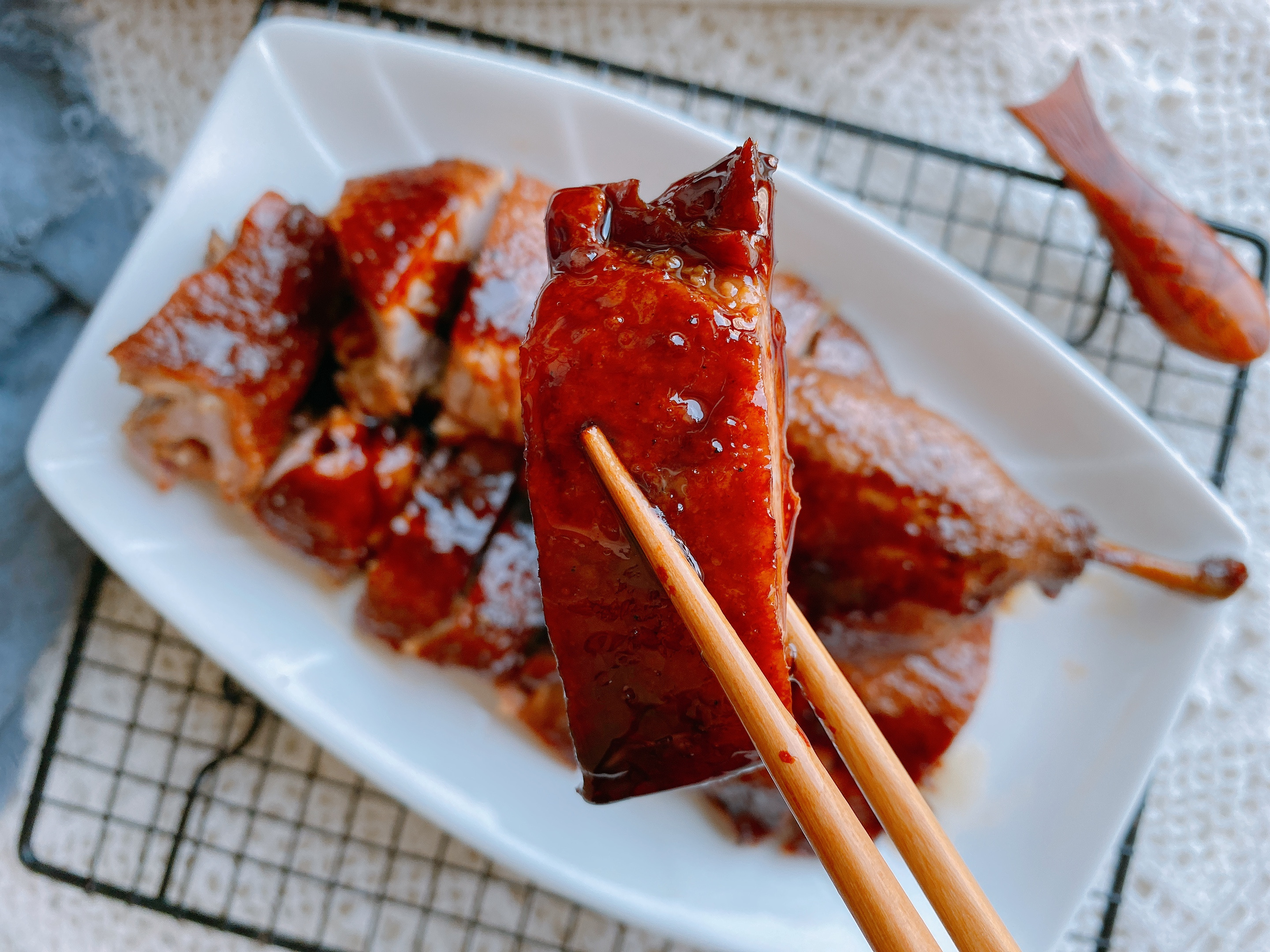 整只鸭子做卤鸭怎样做才好吃,做卤鸭用什么鸭子比较好