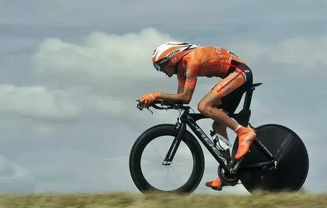 想瘦腿你知道要怎么练吗,瘦腿新手训练不伤膝盖