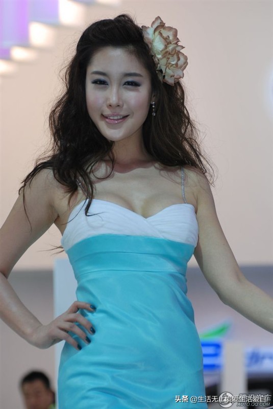 怎么洗脸把脸变好看女生,男生学会怎么洗脸越洗越帅